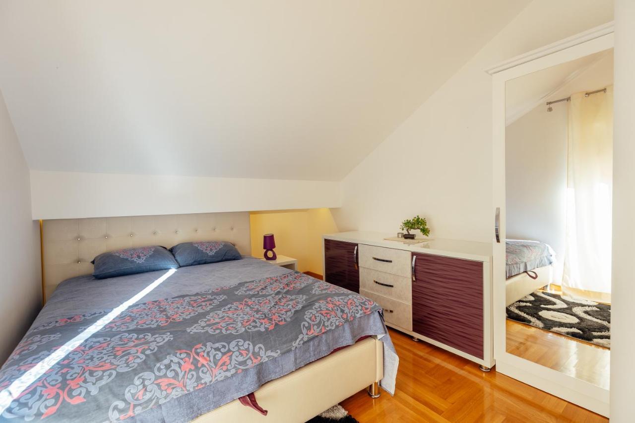Apartments Rivijera Herceg Novi Exterior foto
