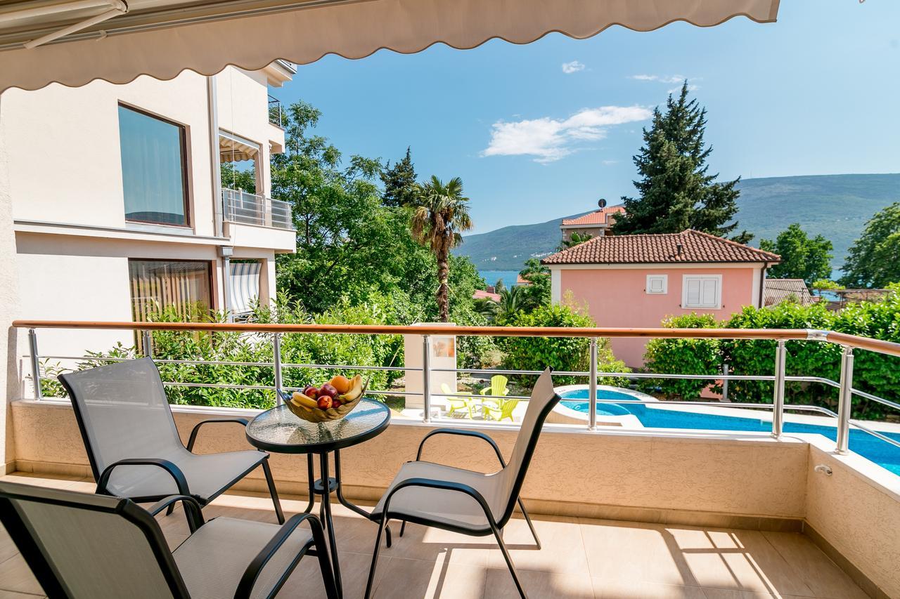 Apartments Rivijera Herceg Novi Exterior foto