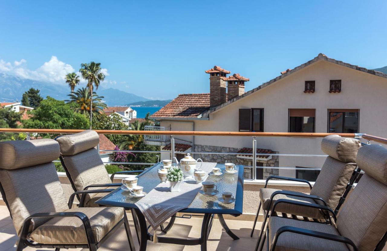 Apartments Rivijera Herceg Novi Exterior foto